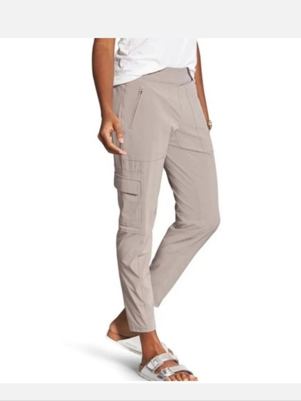 Athleta Chelsea Cargo Pant in Taupe size 6P